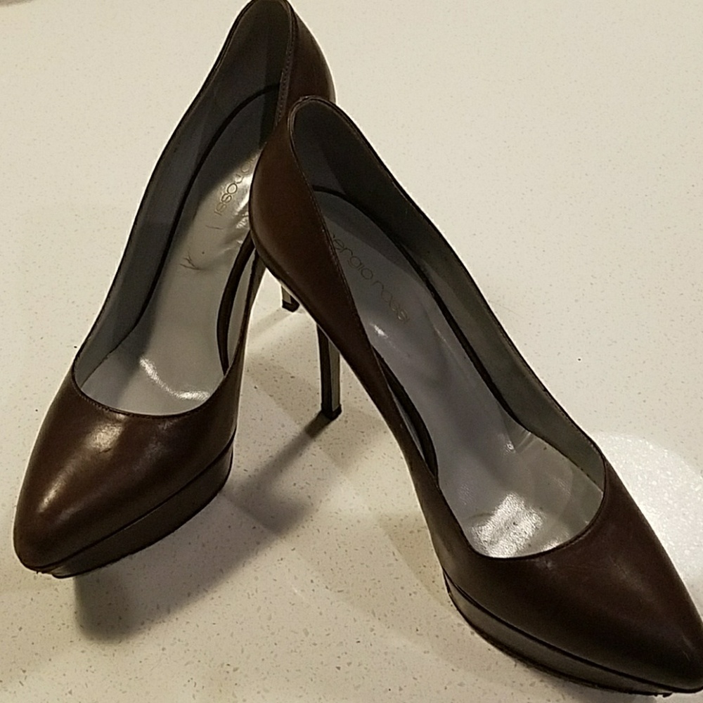 Authentic Sergio Rossi brown platform pump